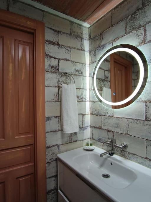 Apartamentos Los Peces Malaga La Cala Del Moral 外观 照片
